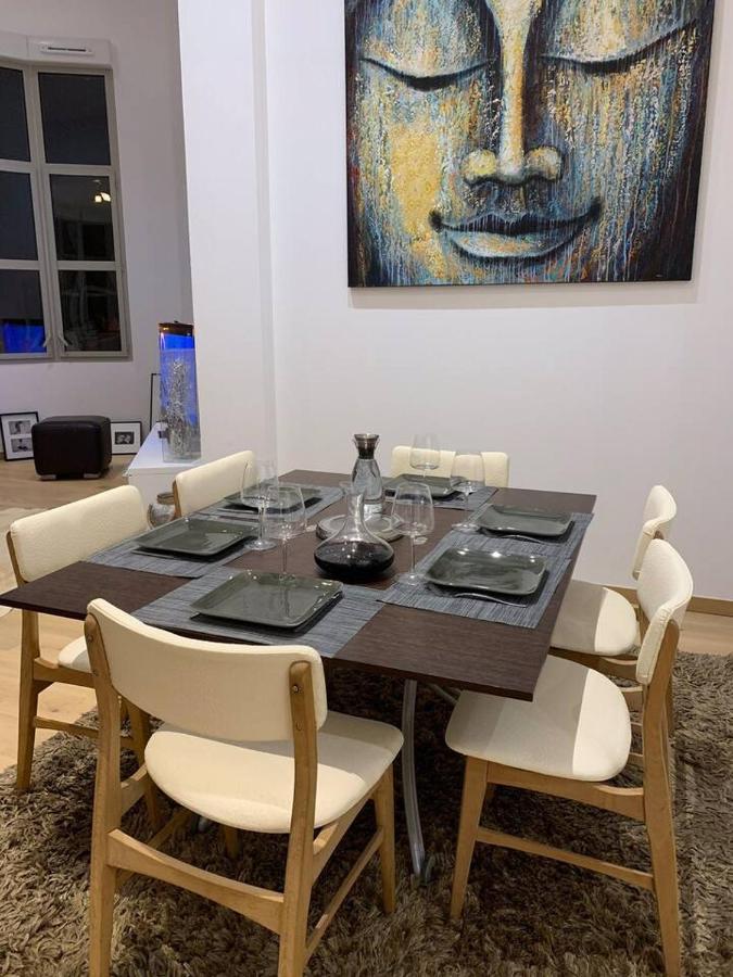 Appartement Loft des Sacres - Vue unique sur la Cathédrale à Reims Extérieur photo